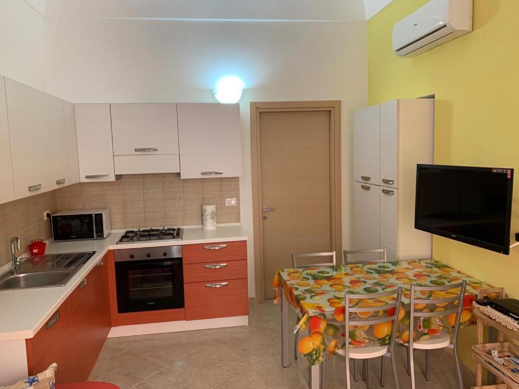 Casa Sul Porto Imbarco Tremiti Apartment Termoli Luaran gambar